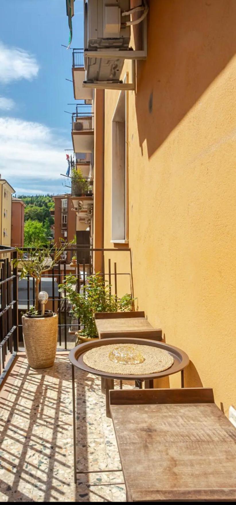 Casa Di Niky Apartment Верона Екстериор снимка